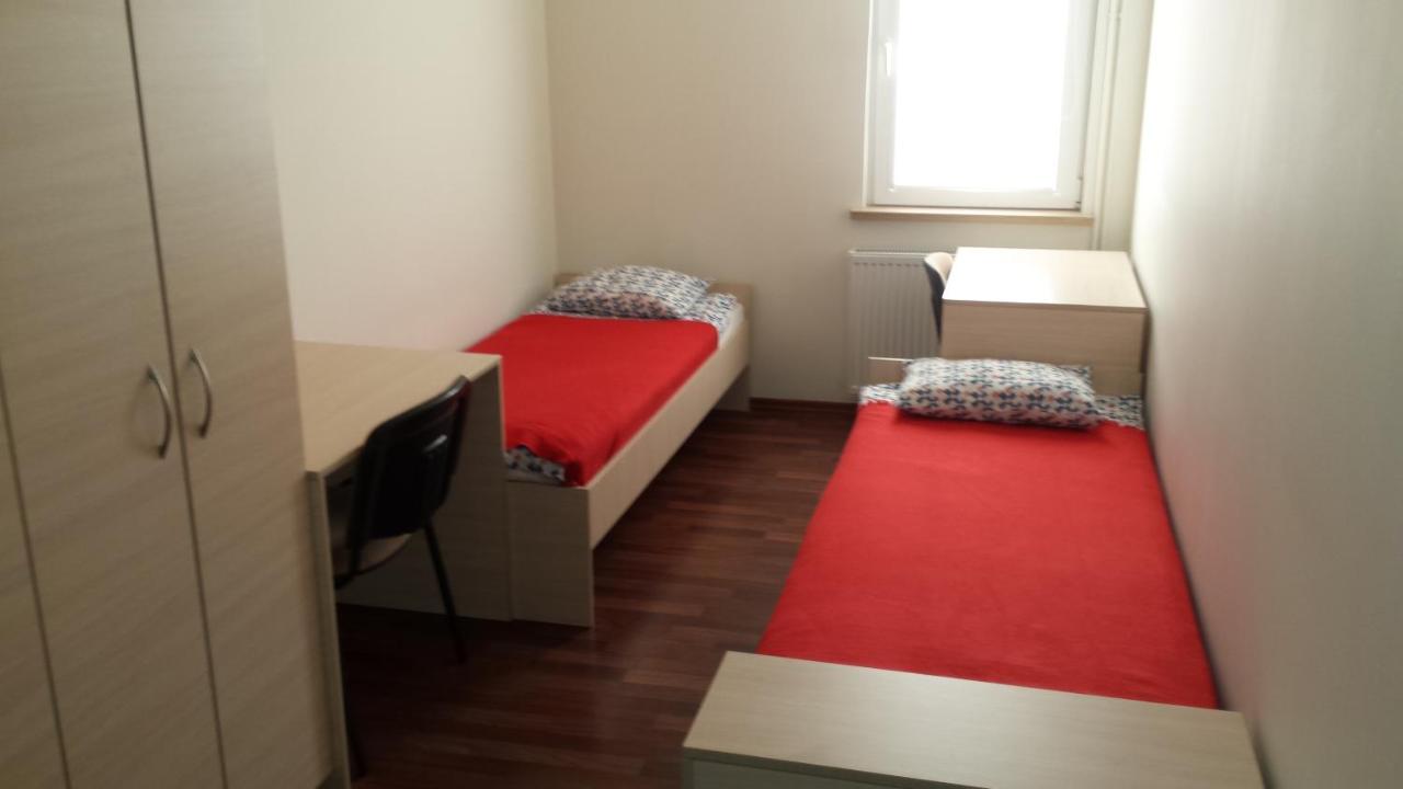 Noclegi Lomza Akademicka Exterior photo